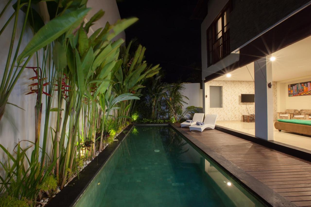 The Kamojang Jimbaran Villa Кута Екстериор снимка